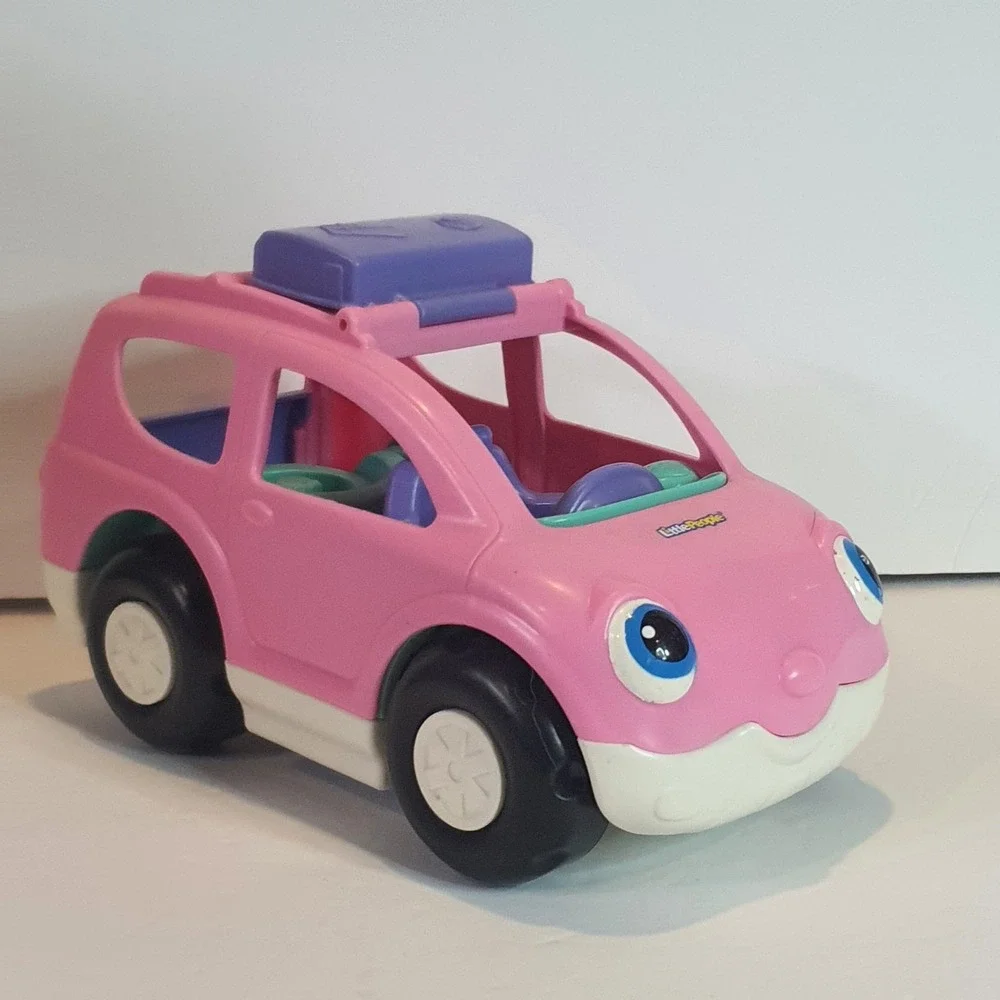 2009 Fisher Price Little People Pink SUV Toy Car Vehicle Music Tailgate Sounds